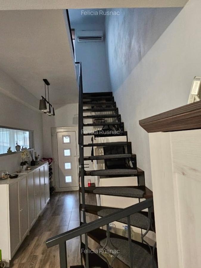 Proprietar vând 3 camere Sanandrei - 8