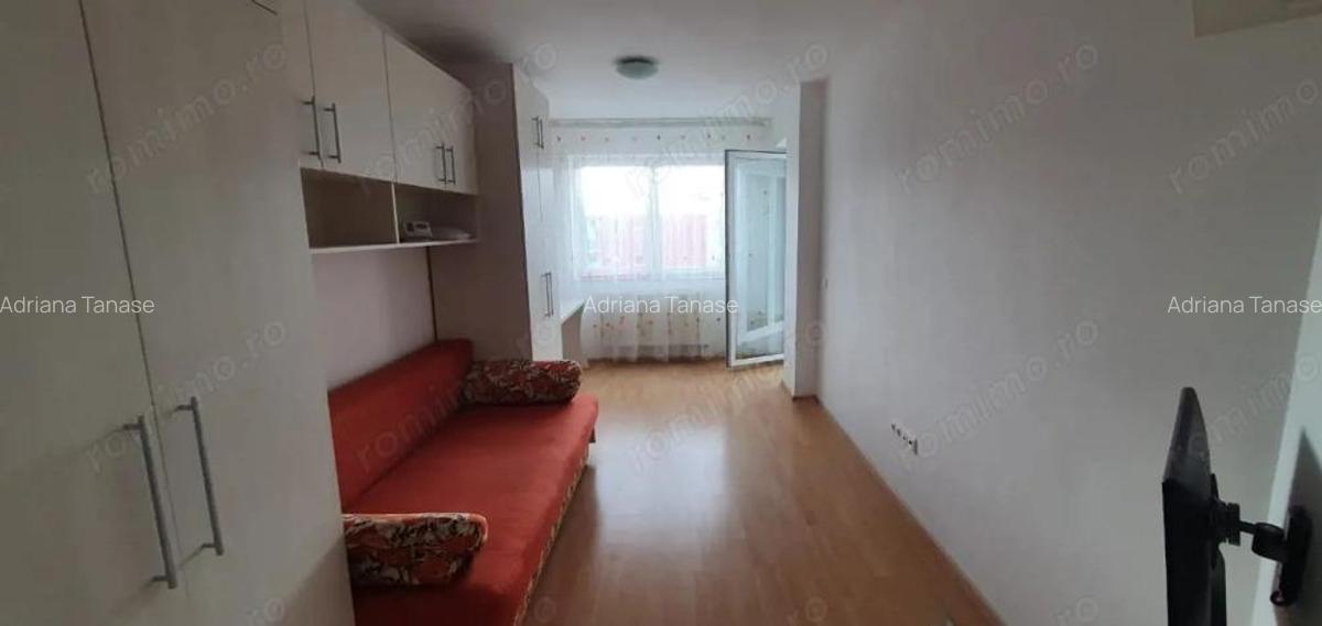 Apartament 2 camere decomandat cu balcon si parcare, Avantgarden 3 - 2