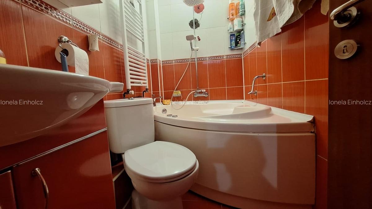 Apartament 2 camere, 42 mp, decomandat, etaj 4/4- zona Iosefin - 12