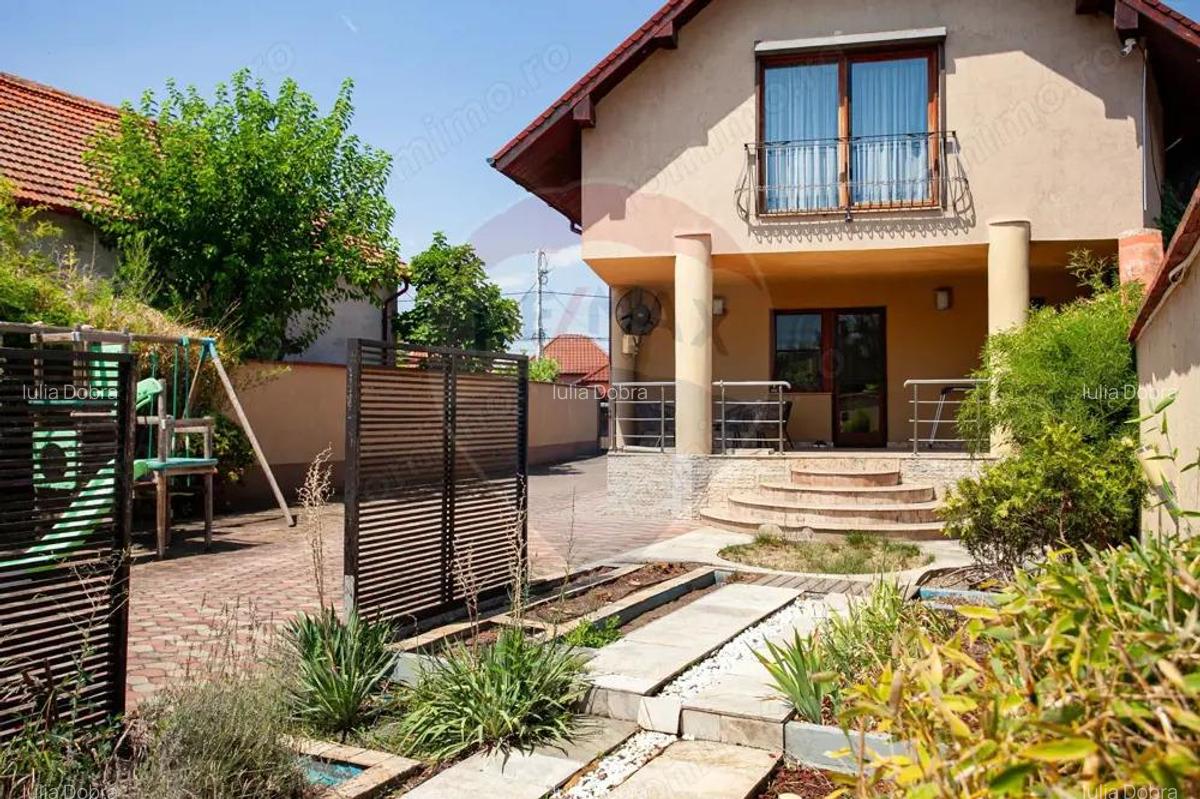 Casa moderna ?i spa?ioasa cu piscina,sauna ?i sala de fitness Pecica - 8