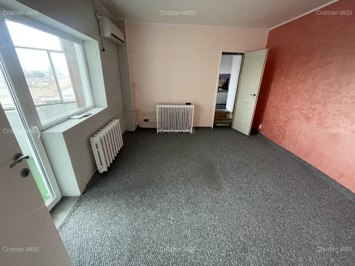 Apartament cu 5 camere decomandat în Fabric - 21