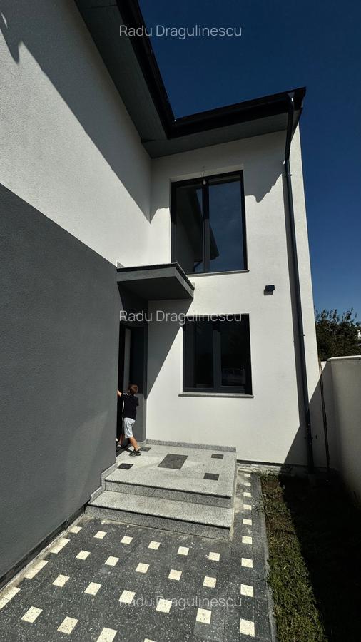 Vilă modernă P+1 cu 4 dormitoare, curte și parcare – Străulești, Sector 1 - 12