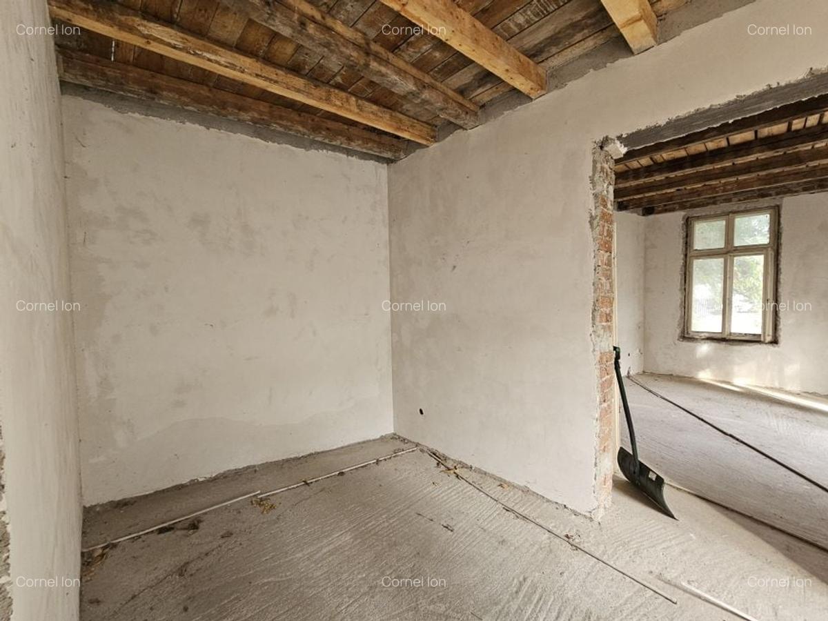 Casa 8 camere 370mp utili -curte proprie 260mp Eminescu - Piata Gemeni - 7