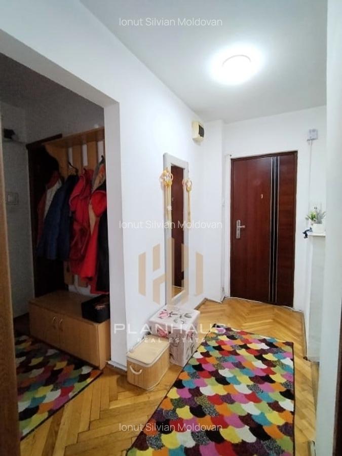 Apartament 4 camere , zona Moldovei,Republicii - 4
