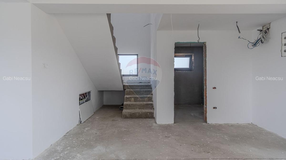 Casa moderna, la cheie, in Cristian - Str. Carpati - 24