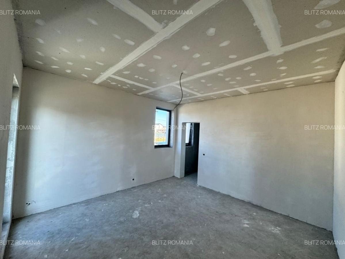 Casa noua, semifinisata -  aproape de oras! - 12