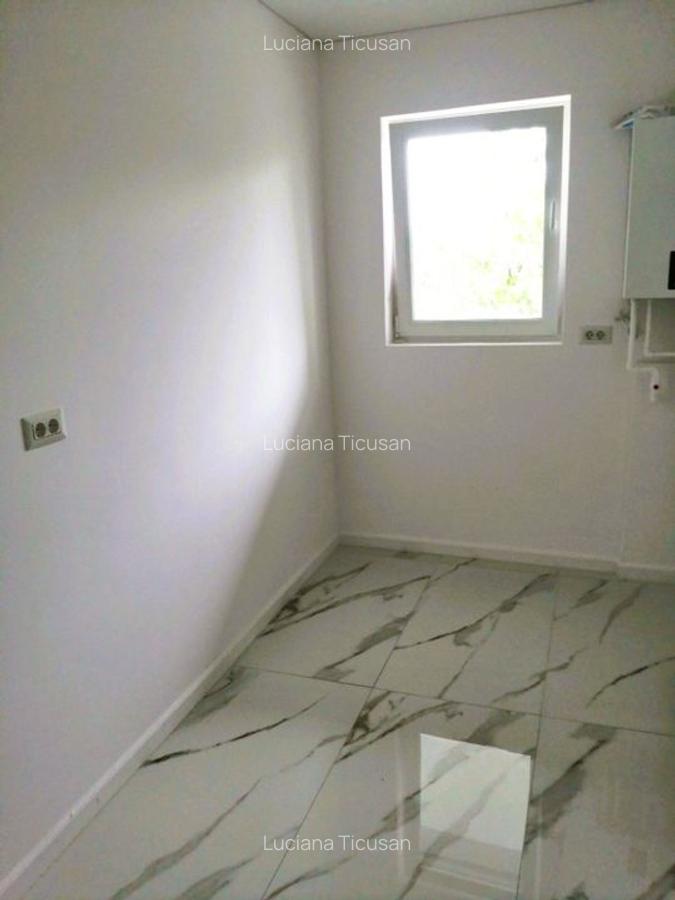 Apartament cu 2 camere decomandat în Apărătorii Patriei - 6