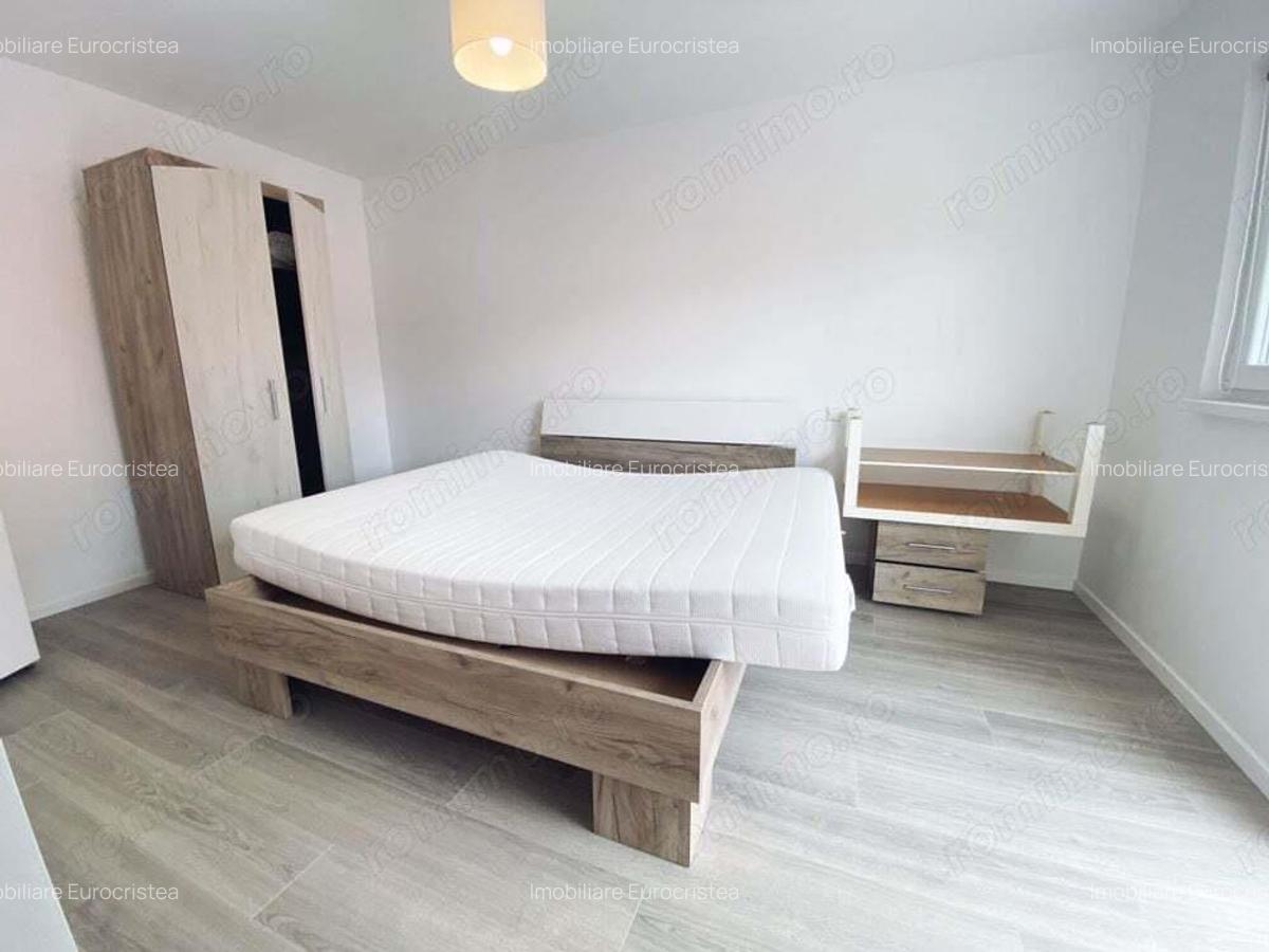 Pensiune P+1E de vanzare in Costine?ti , Jud. Constan?a - 8