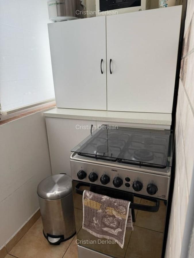Sagului - Apartament cu 2 camere modificat in 3 camere - 11