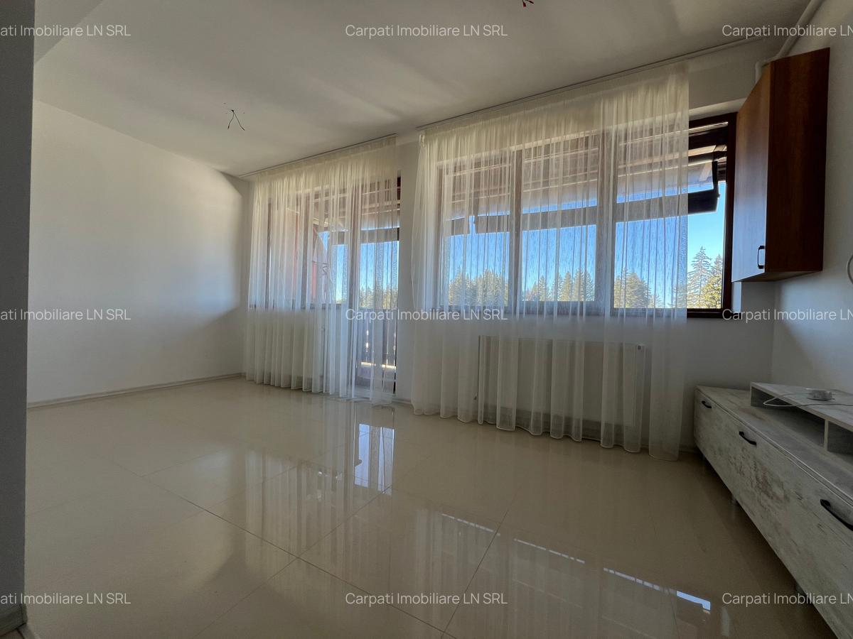 Apartament cu 6 camere decomandat, mobilat în Poiana Brașov - 5