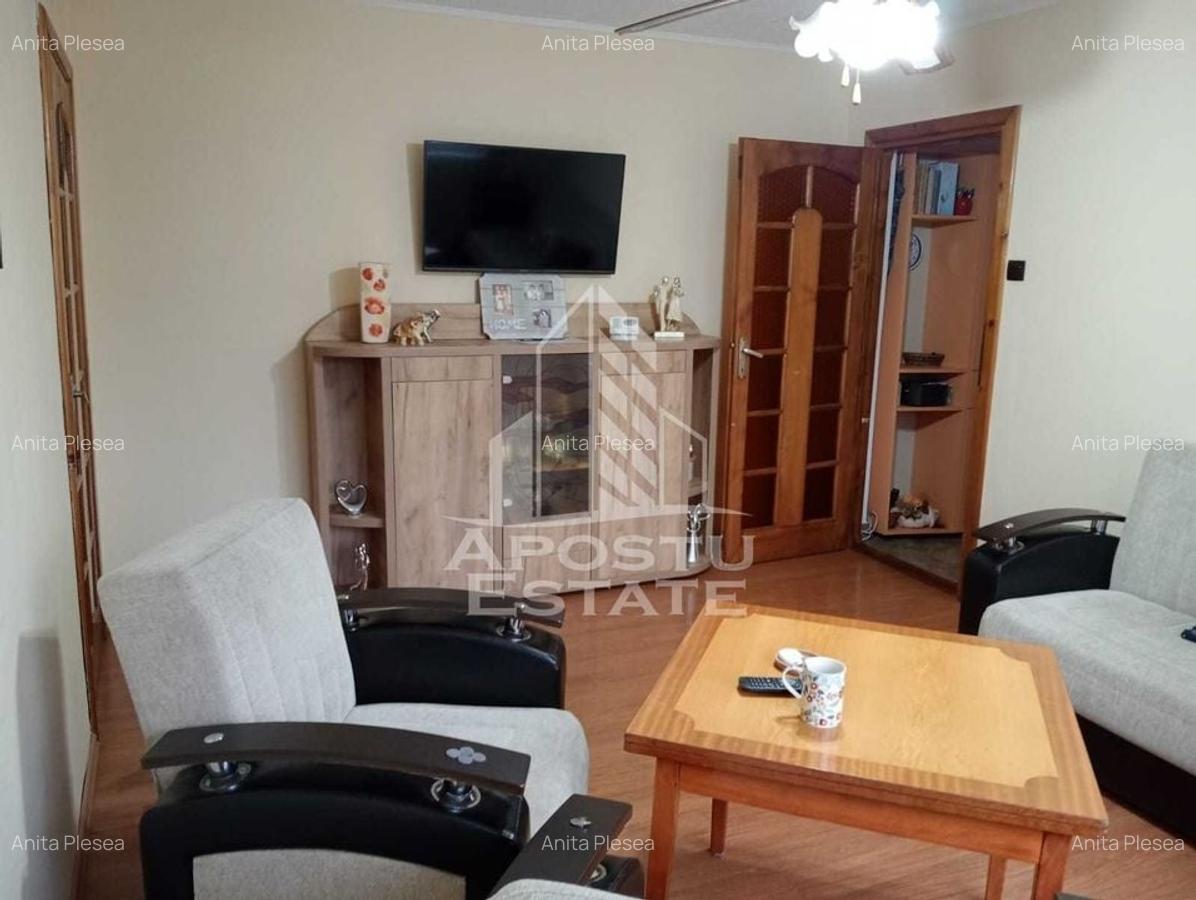Apartament 3 camere,etaj 3, centrala proprie,zona Dacia - 2