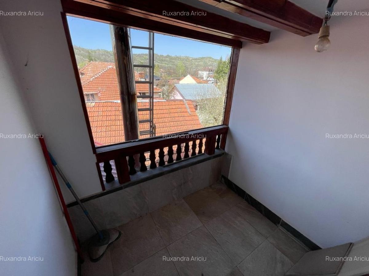 Casa de vanzare in Slanic - Central! - 25