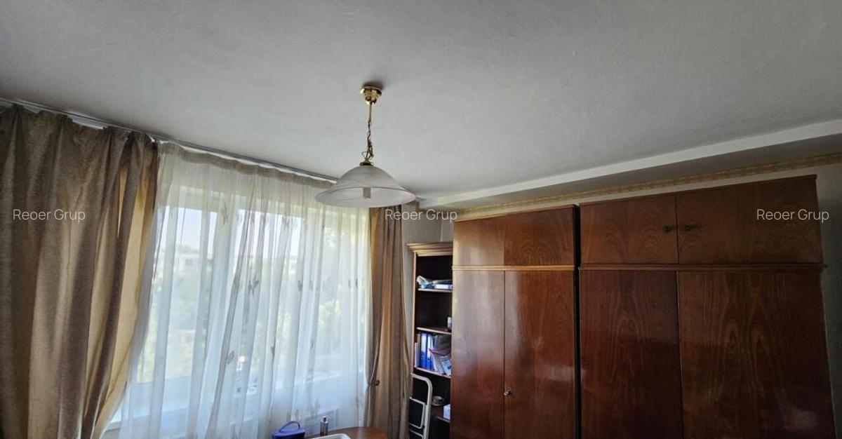 CINA-3cam, cf1, sd, 3/4, T, usi schimbate, intab - 62000 eur - 9 CINA-3cam, cf1, sd, 3/4, T, usi schimbate, intab - 62000 eur - 9