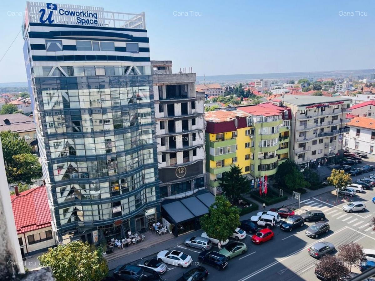 Apartament 3 camere central, spatios, cu priveliste panoramica - 11