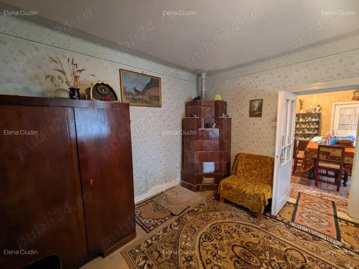 Casa cu teren generos de vanzare in Comarnic, Prahova aproape de DN1 - 6