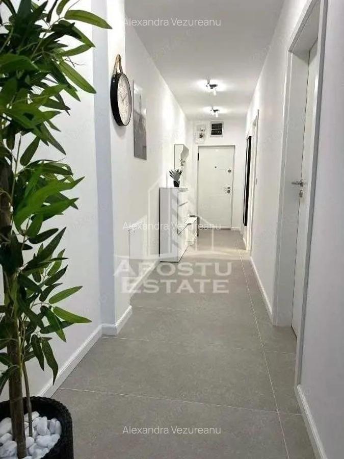 Apartament de lux cu 3 camere si gradina proprie, in zona Soarelui - 2