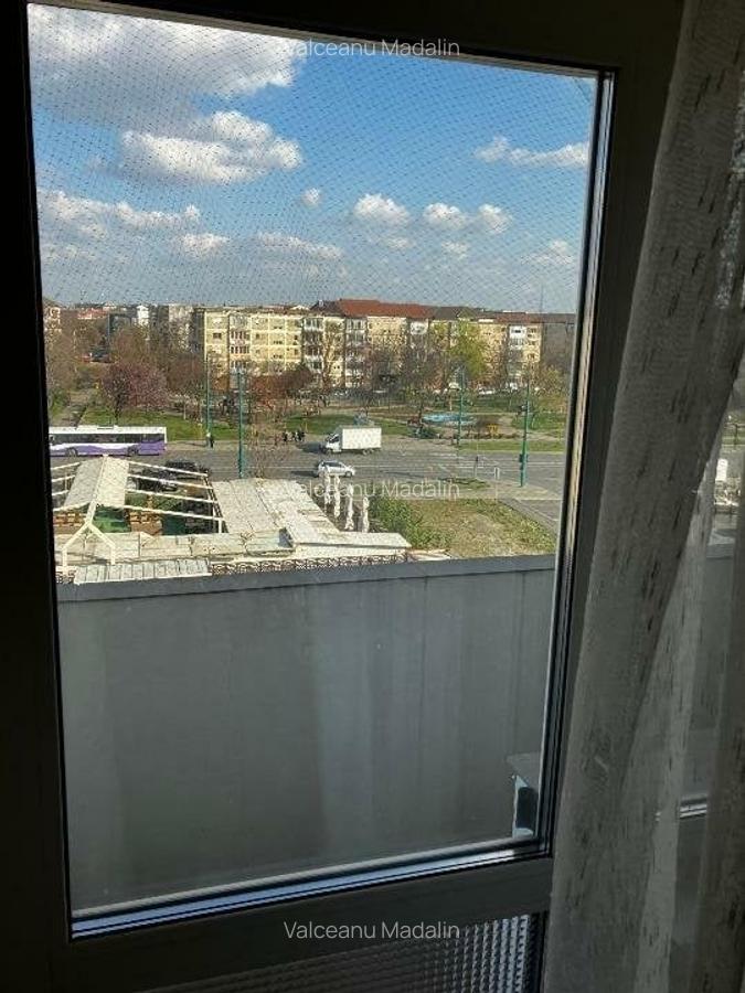 Apartament cu 3 camere decomandat, mobilat în Soarelui - 7