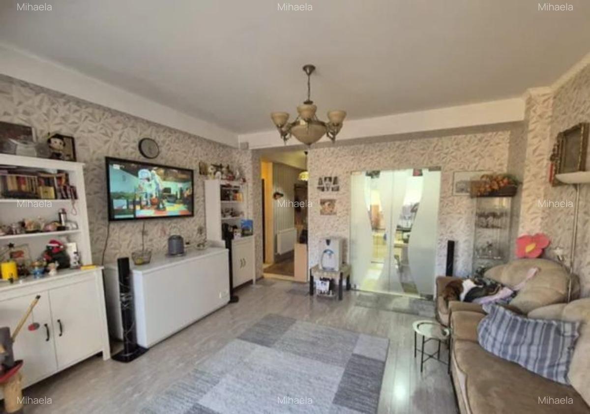 Apartament 3 camere, decomandat, Damaroaia, 2 locuri de parcare incluse - 6