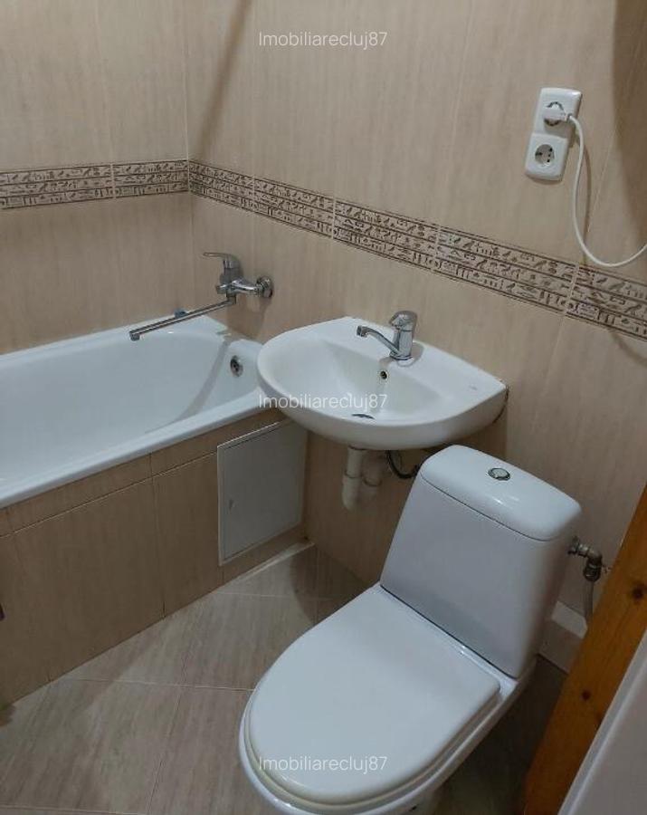 Ofer spre inchiriere un apartament cu 2 camere, Ultracentral - 3