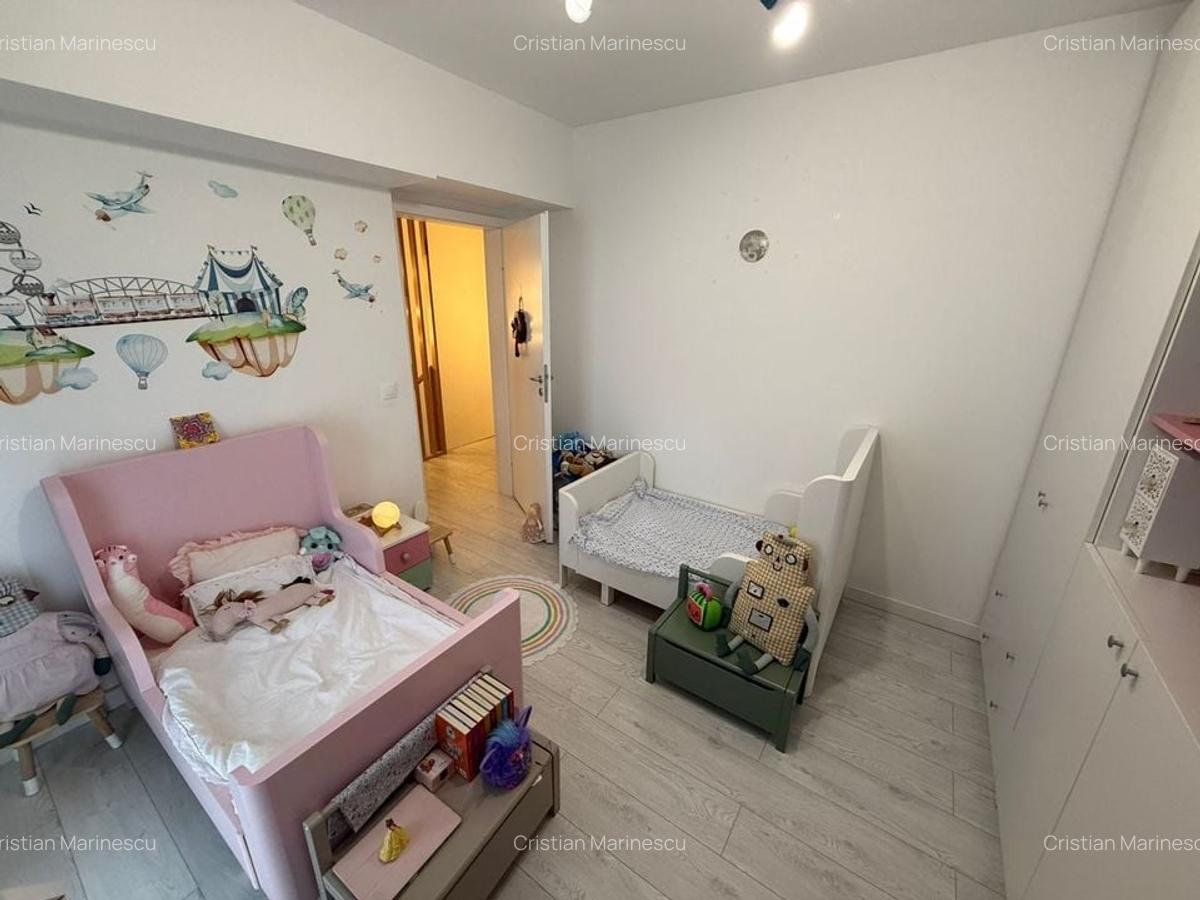 Apartament cu 3 camere semidecomandat în Drumul Taberei - 12