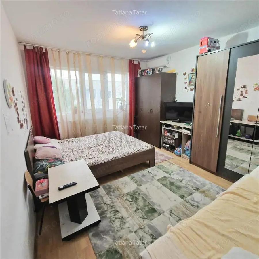 Blascovici - 1 camera - decomandat - balcon -PRETABIL INVESTITII - 1