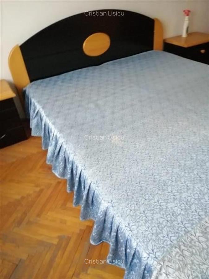 Apartament cu 3 camere spatios decomandat zona Sagului - 4