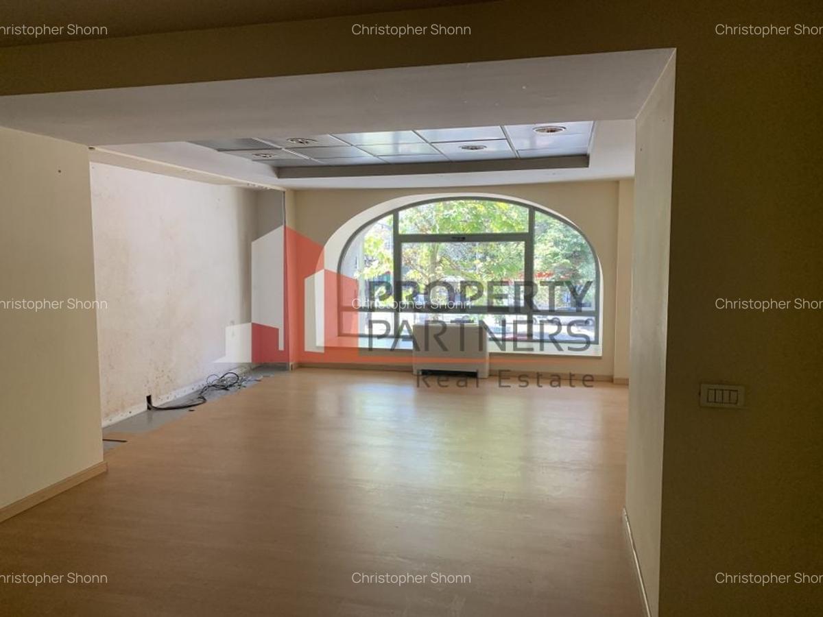 Spatiu comercial / show-room, magazin central - Universitate. - 3