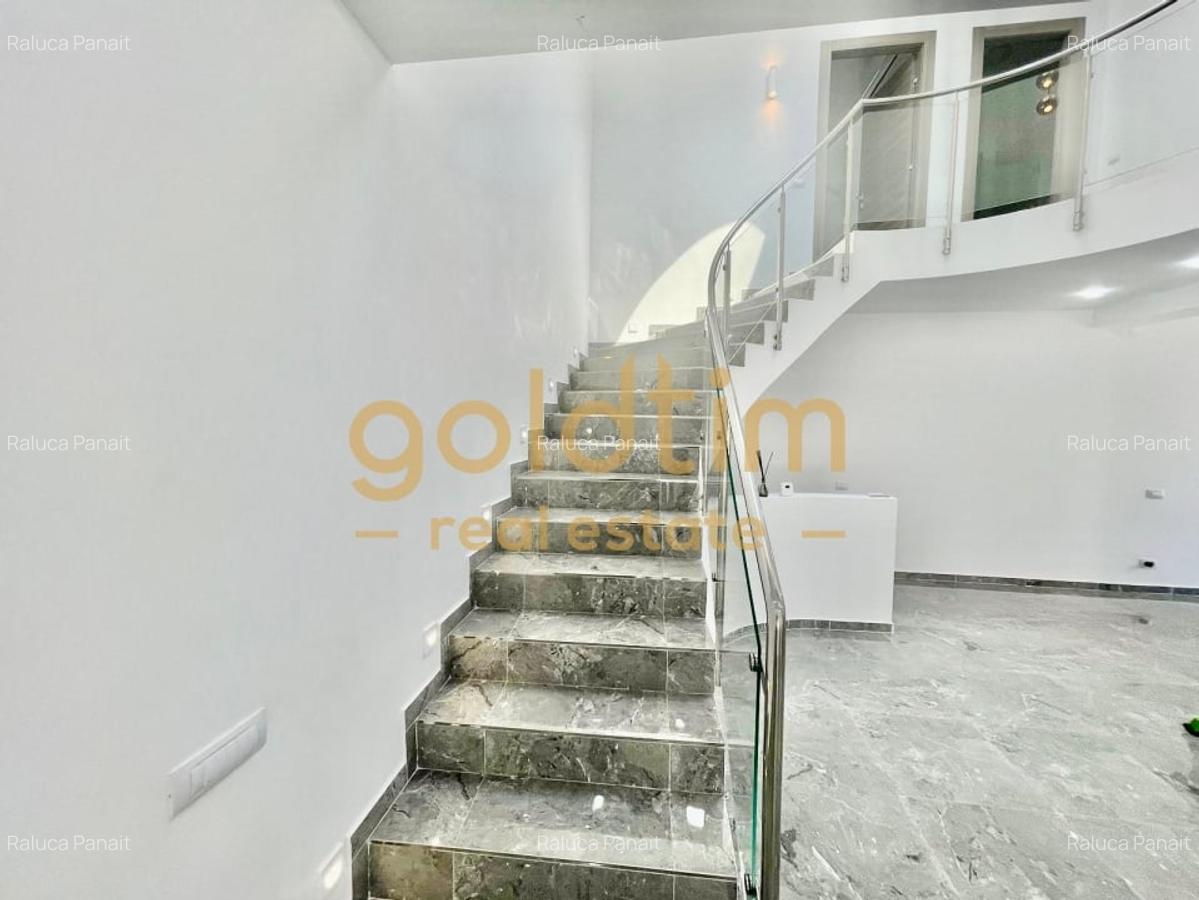 NOU!!!VILA CU PISCINA PROPRIE/ SPATII GENEROASE - 51