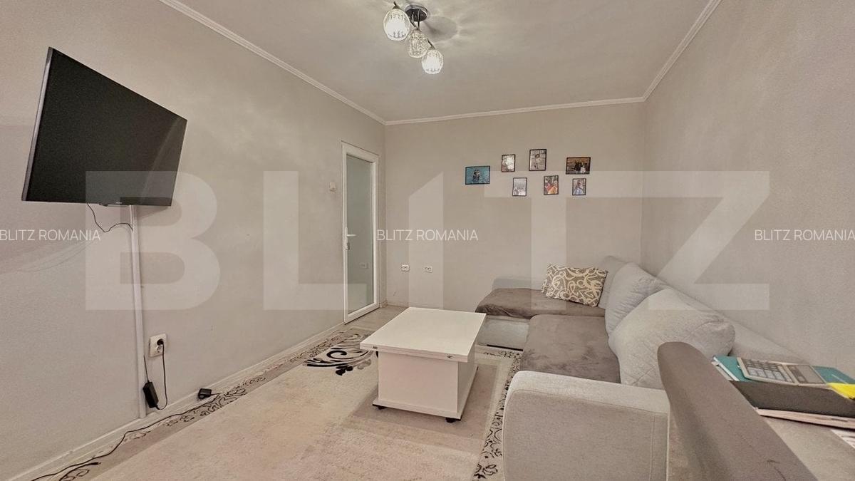 Apartament 3 camere,  etaj intermediar cu lift, parcare, zona Rogerius - 3