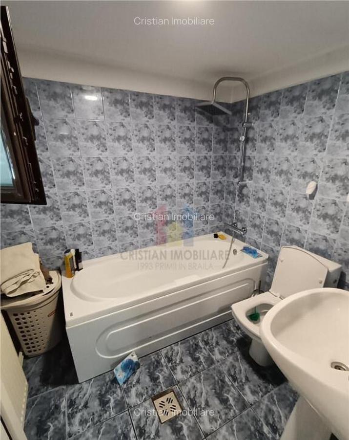 Piata Saraca-Casa 3 cam 100mp utili toate utilitatile teren - 3