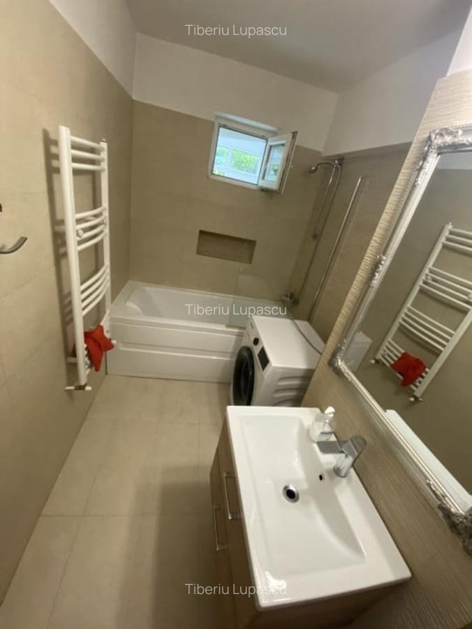 Apartament 3 camere decomandate, central - 12