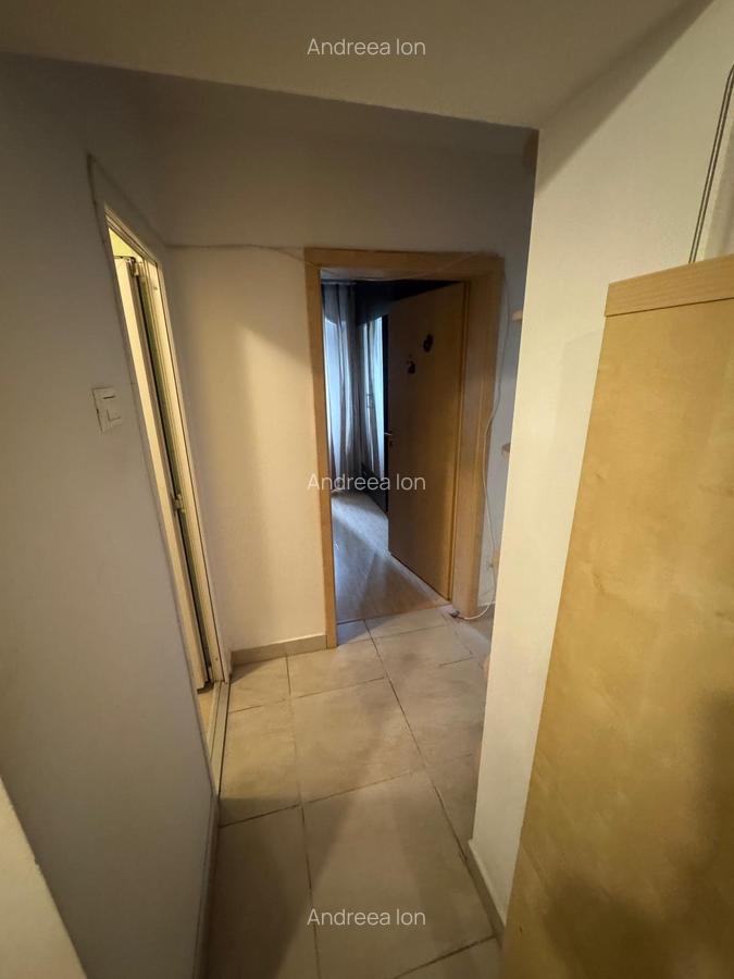 Apartament cu 3 camere decomandat în Sebastian - 11