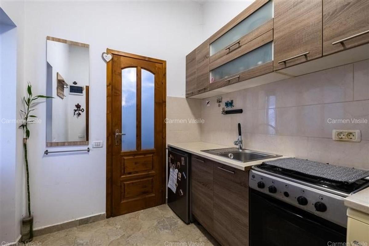 FILM! Spatiu comercial de 18.5mp + Corp de casa cu 2 camere, Central, Brasov. - 12