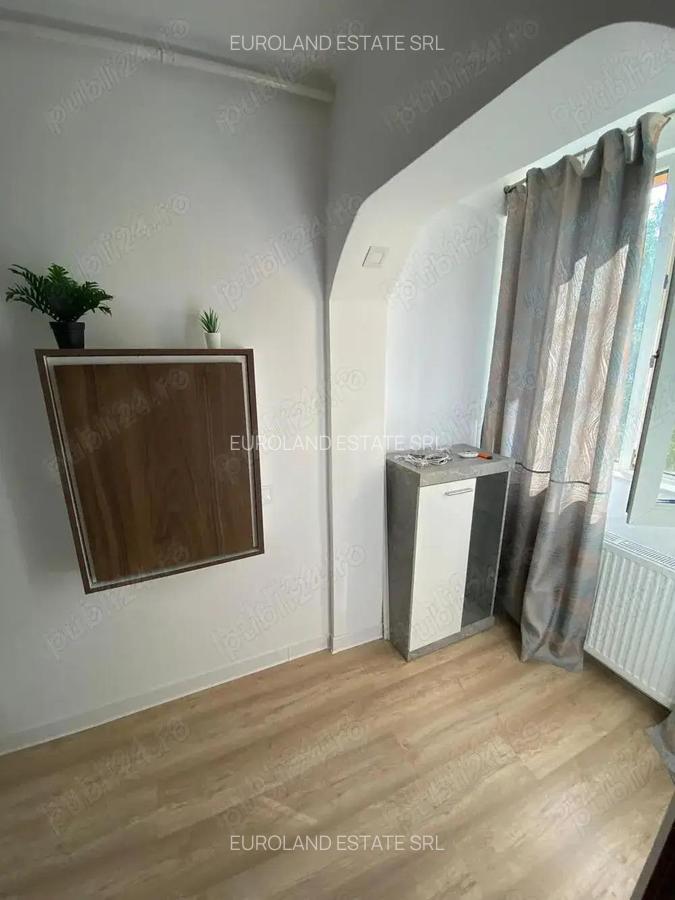 Garsoniera , mobilata si utilata, etaj 3 - 3