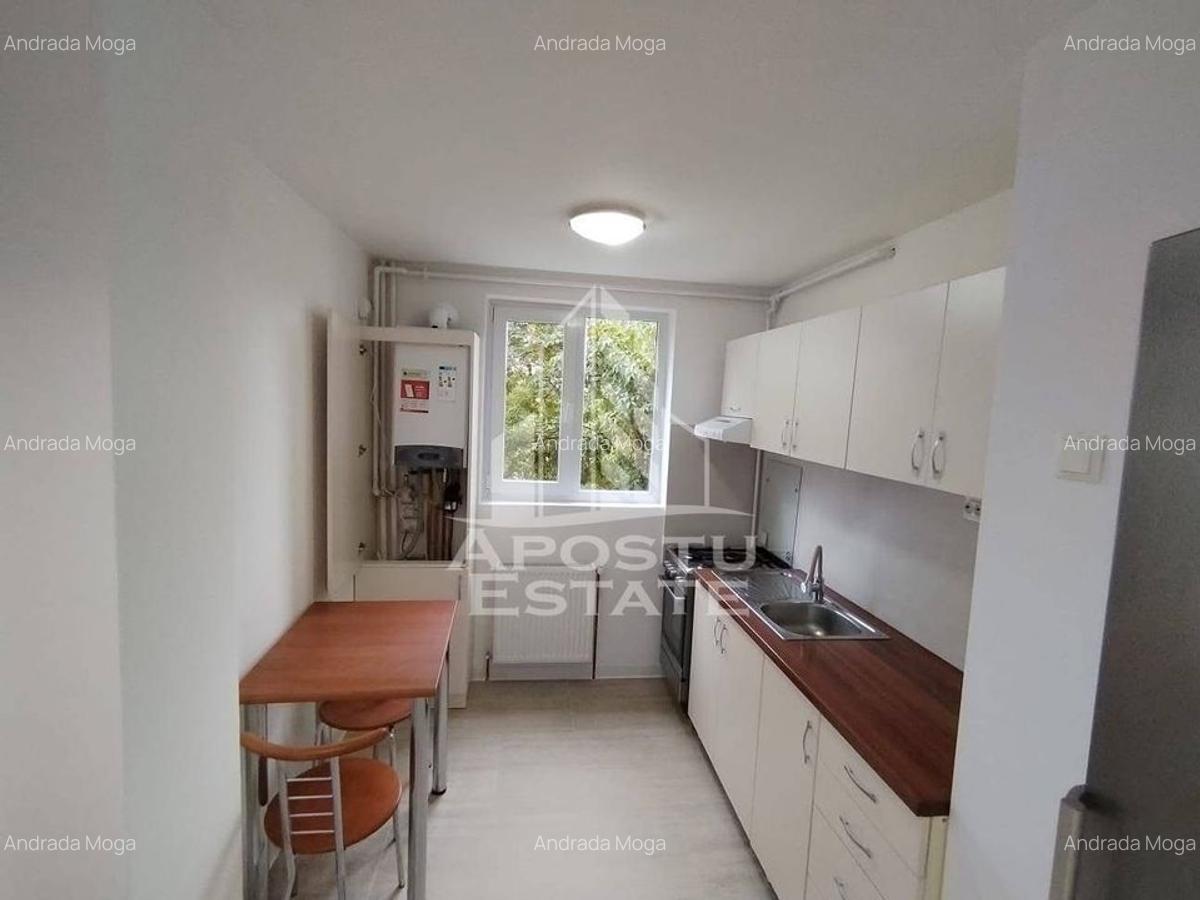 Apartament 2 camere, zona Circumvalatiunii - 5