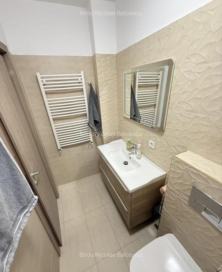 Apartament 3 camere Lux+Loc de parcare in Bloc Nou zona Victoriei - 6