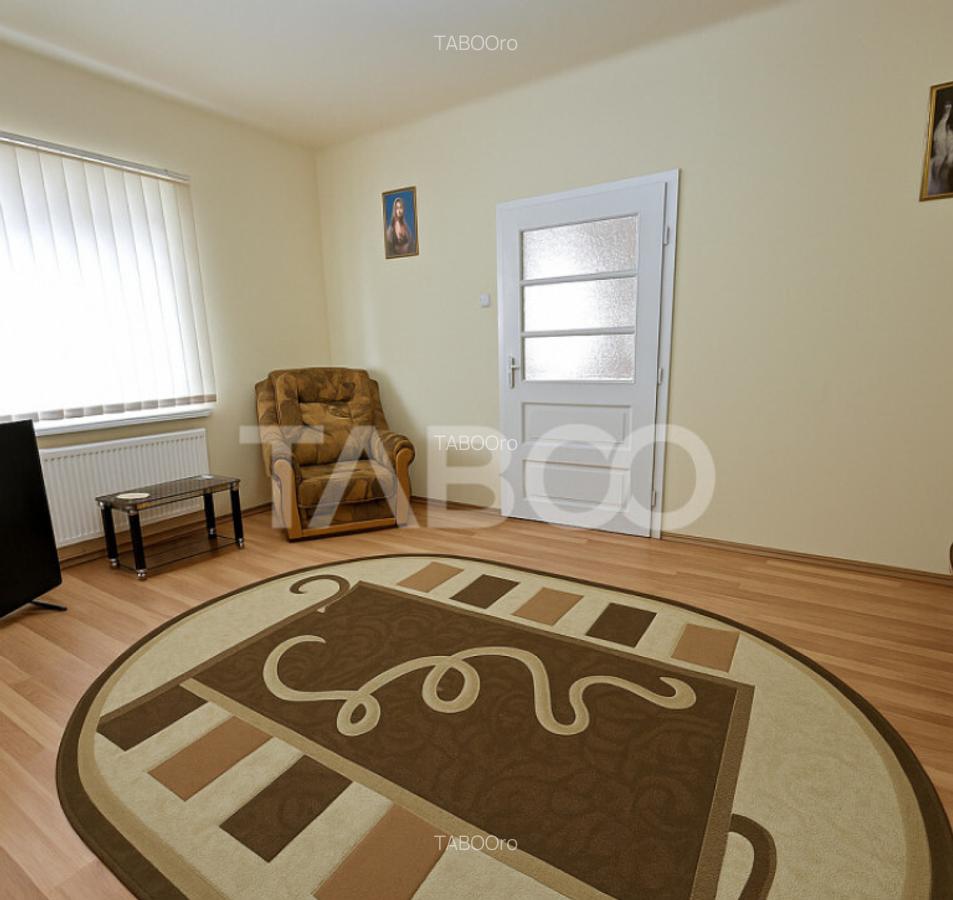 Casa individuala de vanzare - Gh. Asachi 531 teren acces aut - 25