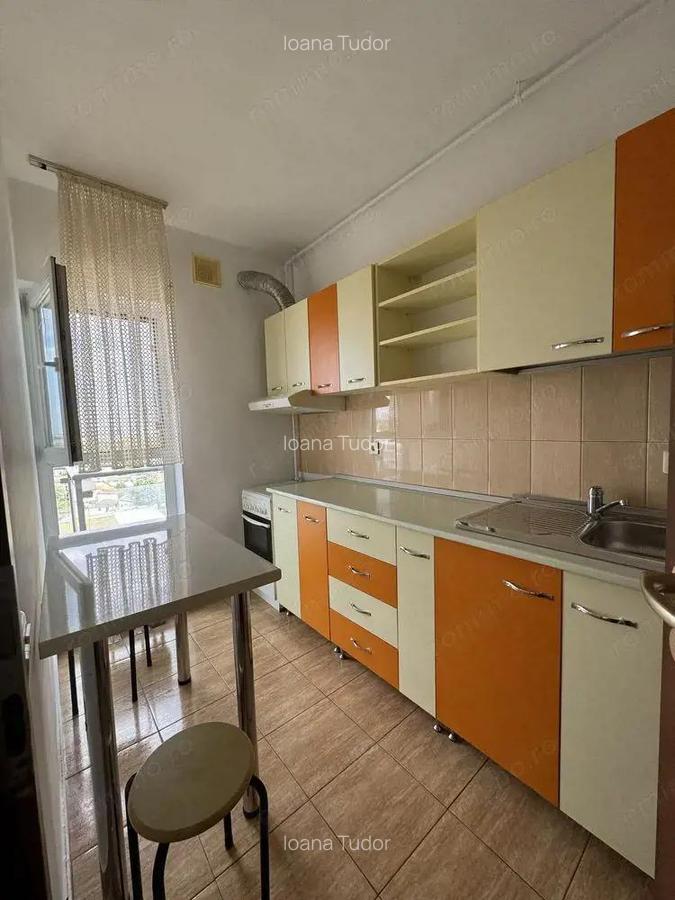 De inchiriat garsoniera moderna cu parcare, Rasarit de Soare, Titan - 3