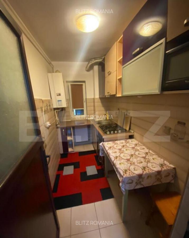 Apartament 3 camere, 65 mp, zona Micro 4 - 10