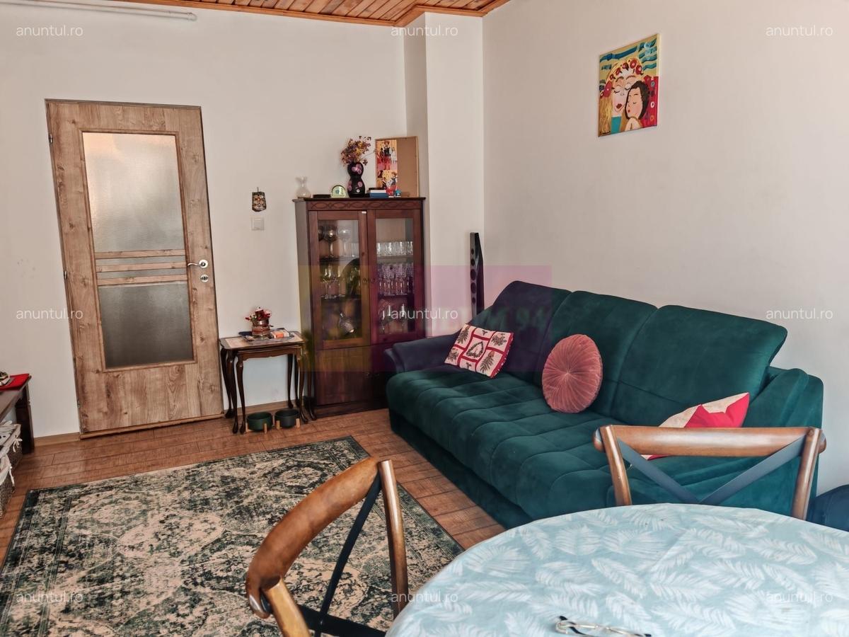 Apartament cu 4 camere de vanzare in Busteni - 4