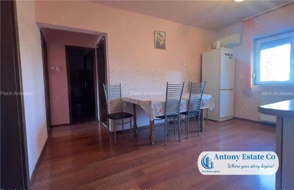 Apartament de vanzare, 3 Camere, Tip R, Rogerius, Oradea - 12