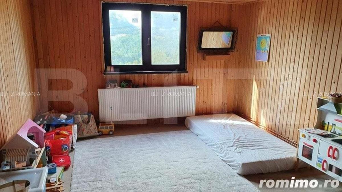 Casa de vacan?a, pretabila pentru pensiune in Moieciu - 5