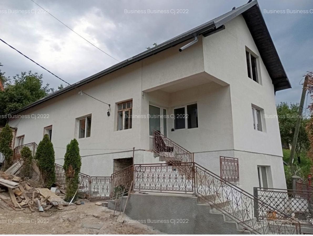 Casa familiala de vânzare în Suceagu! - 3