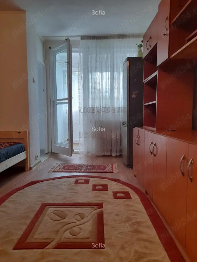Garsoniera de Inchiriat Piata Delfinului Etaj 2 10 Direct Proprietar - 3