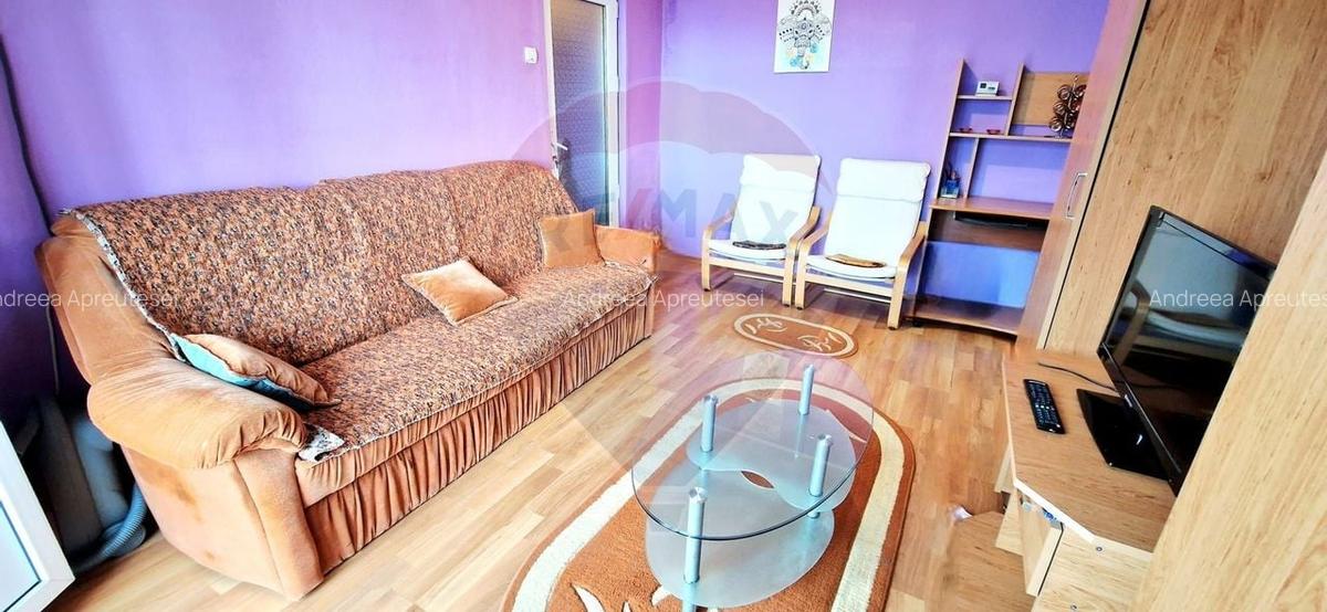 De inchiriat- Apartament 2 camere -Calea Aurel Vlaicu, Etaj 3 cu lift - 6