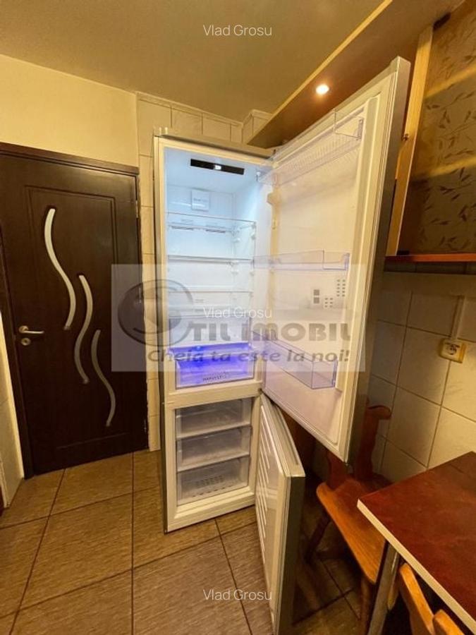 Apartament cu 3 camere în Păcurari - 12