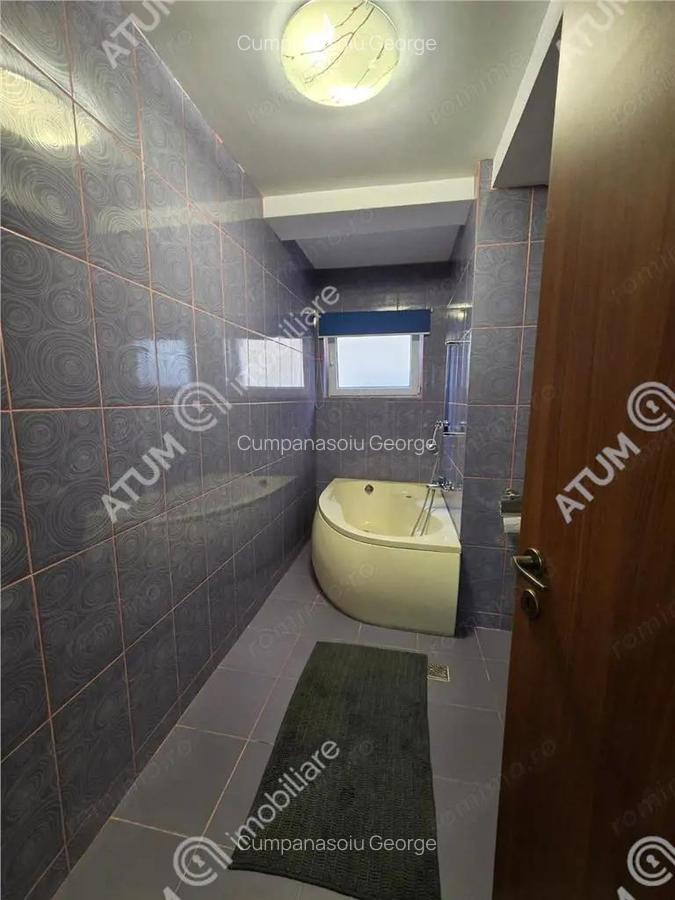 Apartament cu 3 camere decomandate 2 bai si 3 balcoane zona Strand - 14