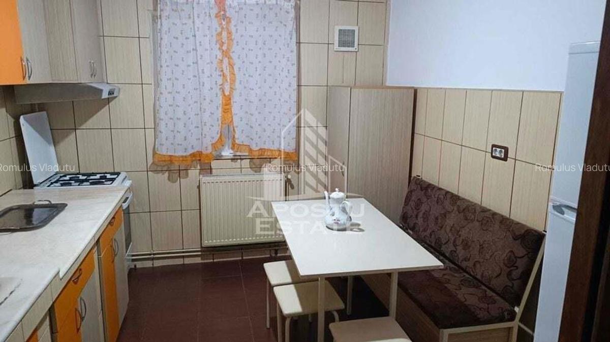 Apartament cu 3 camere zona Da^mbovit?a - 2