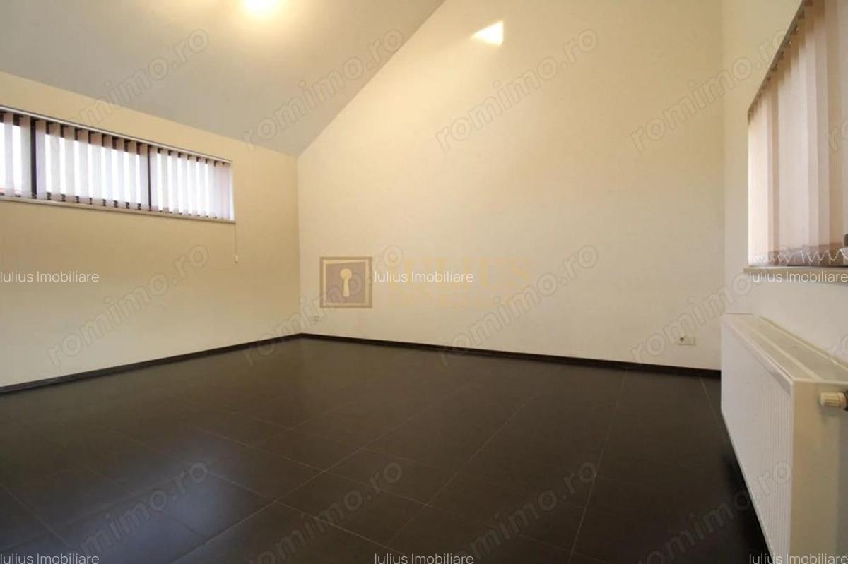 Zona Cetatii; 6 incaperi, ideal pentru sediu firma. - 18