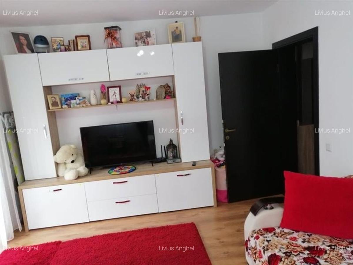 Apartament cu 2 camere decomandat în Sânpetru - 5